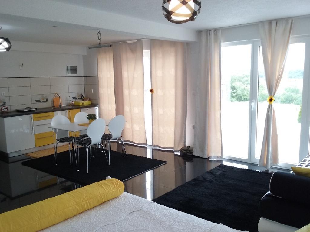 רקוביצה Apartment Melissa מראה חיצוני תמונה